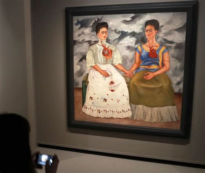 Unveiling The Charm Of Bunni Emmie: A Journey Through Her Life And Art